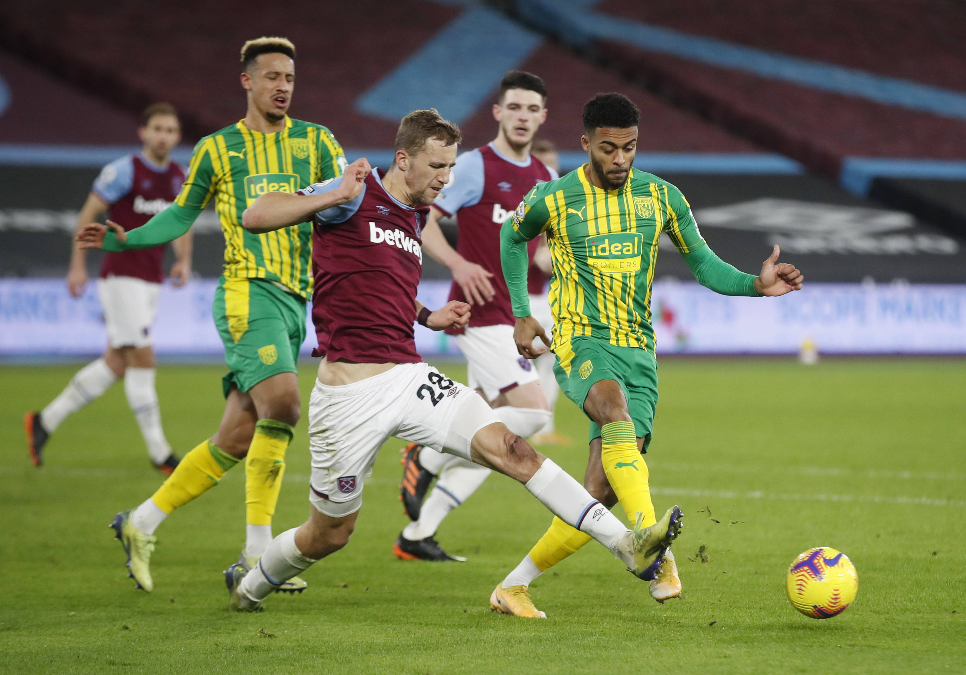 众更倾向于 众更倾向于